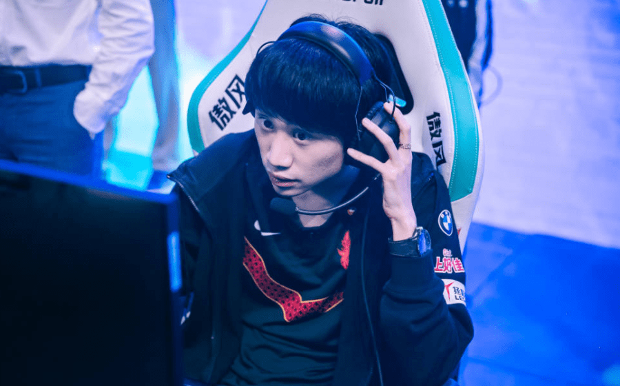 趣体育入口 -包含重磅！Doinb连续十场比赛得分超过出色防守阿贾克斯扳平良机备战欧篮联，纽卡斯尔今晚绝杀压哨的词条